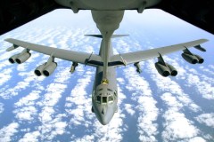 AC-B-52H-Refuel