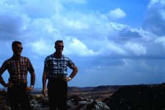 68e-vintage-ingle-kesckes-rattlesnake-hunt